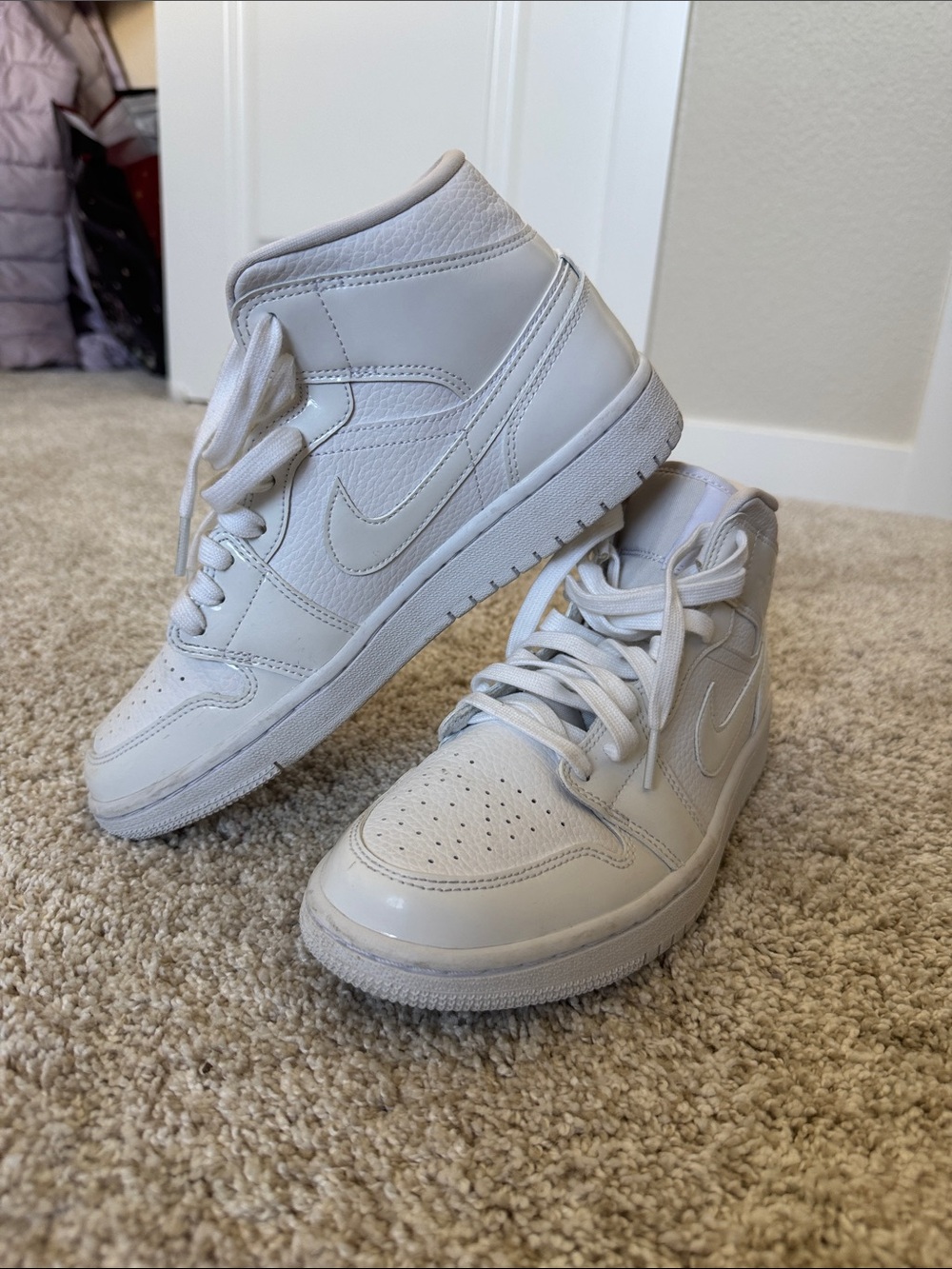 Nike Air Jordan 1 Mid brand new women’s size 8